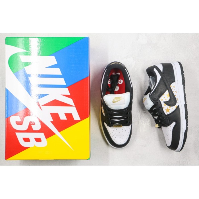 Supreme x Nike SB Dunk Low Black Stars