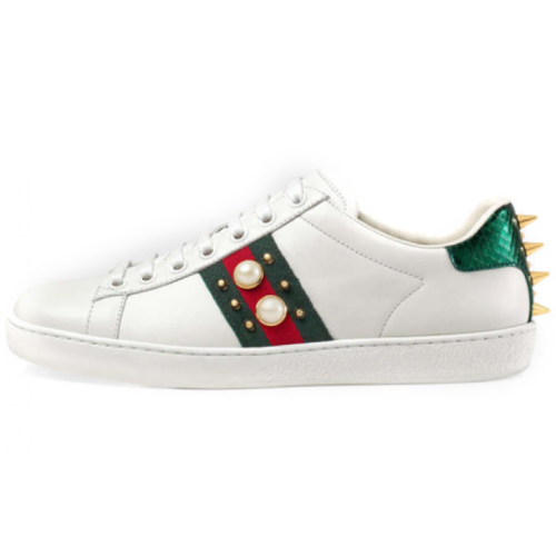 (Women) Gucci Ace embroidered sneaker