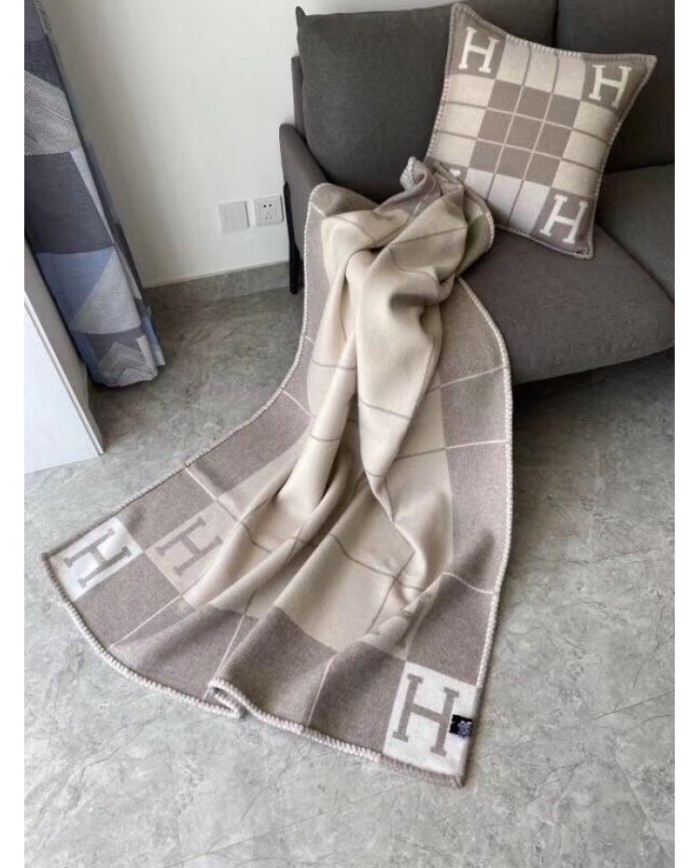 Hermes Beige Avalon III Throw Blanket