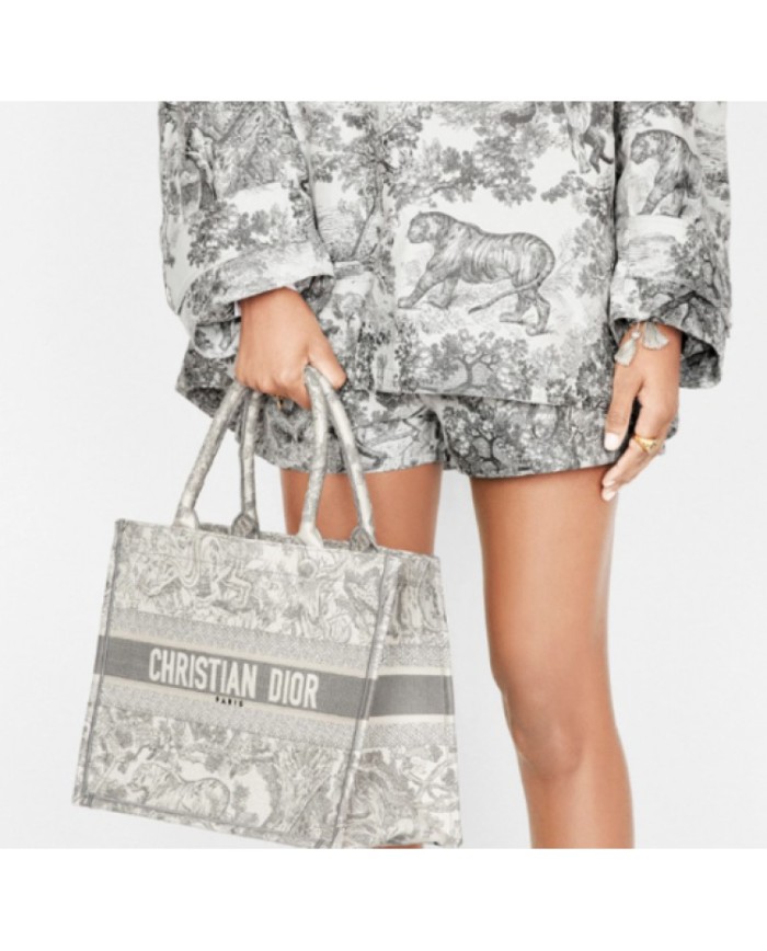 DIOR Book Tote - M1296ZTDT-M932