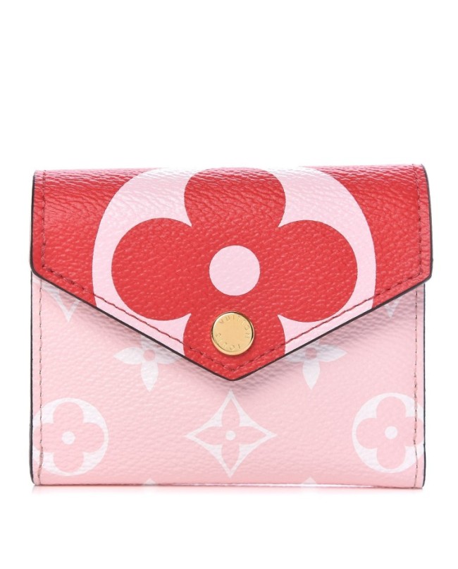 Monogram Giant Toiletry Pouch 26 Rouge