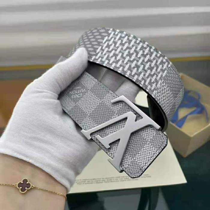 Louis Vuitton New sand surface copper buckle1-11