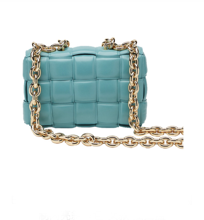 Bottega Veneta Gold chain double-sided rough woven messenger bag women