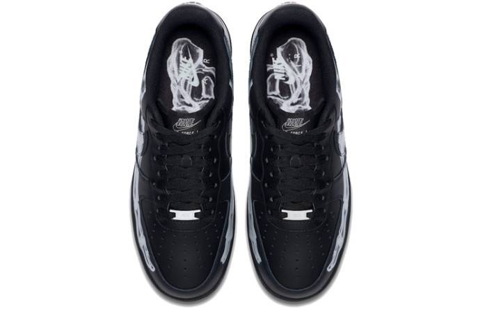 Nike Air Force1 Men and women same style sneakers
