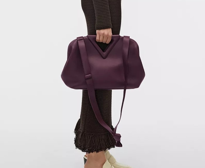 Bottega Veneta point leather handbag women