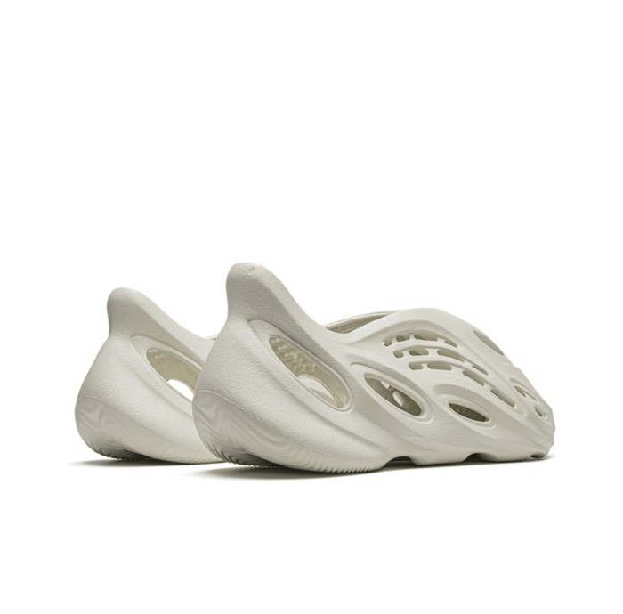 Yeezy Foam Runner Sand color