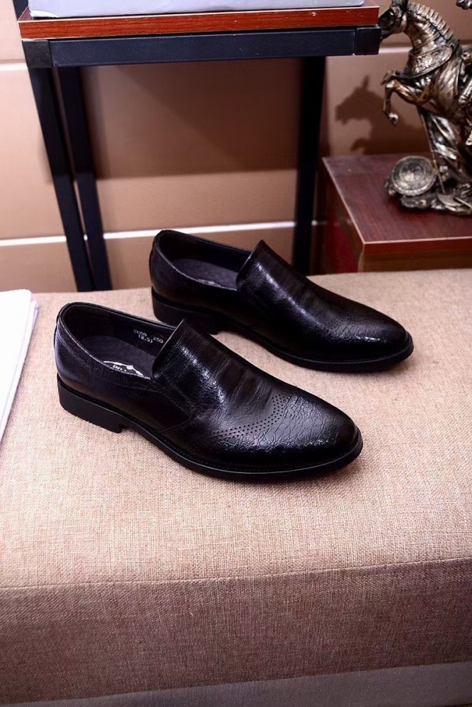 Bottega Veneta men's leather shoes