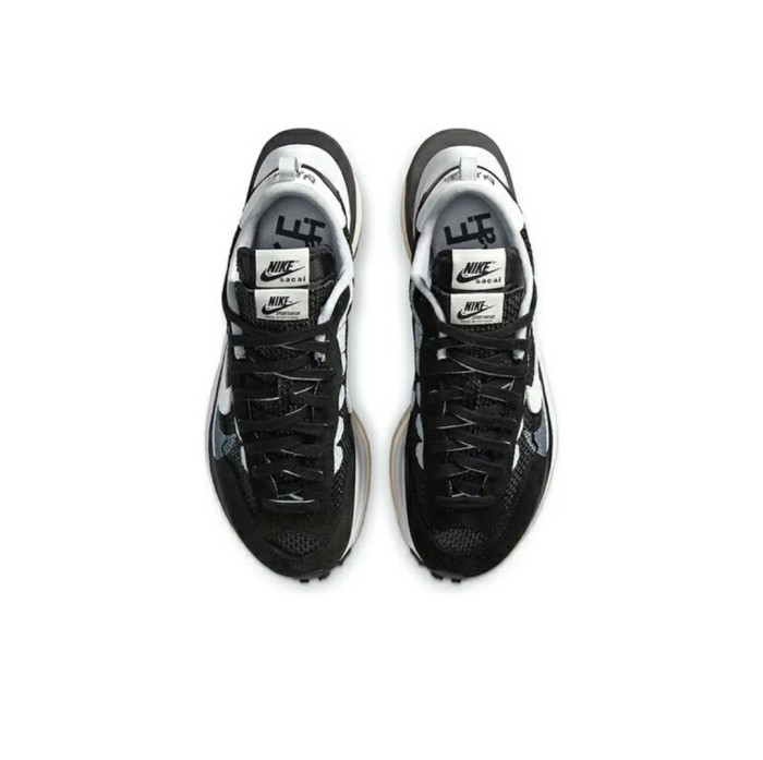 Copy Nike VaporWaffie Black and white unisex