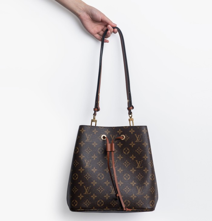 Louis Vuitton Bucket Bag Clutch Shoulder Bag 26*26*17.5cm