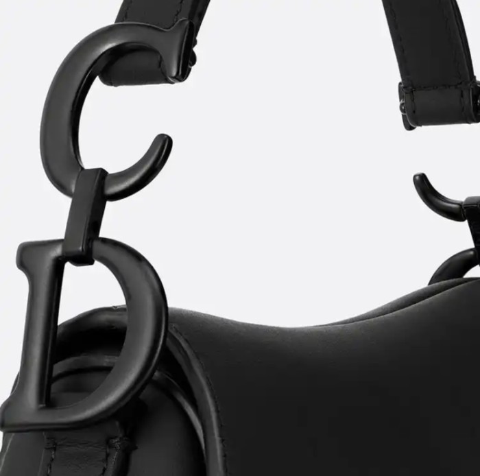 Dior ladies black matte calfskin pocket handbag shoulder bag