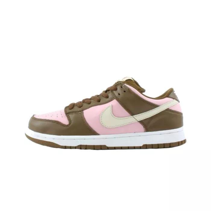 Nike Dunk SB Low Stussy Cherry