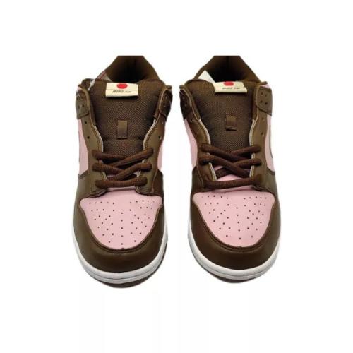 Nike Dunk SB Low Stussy Cherry