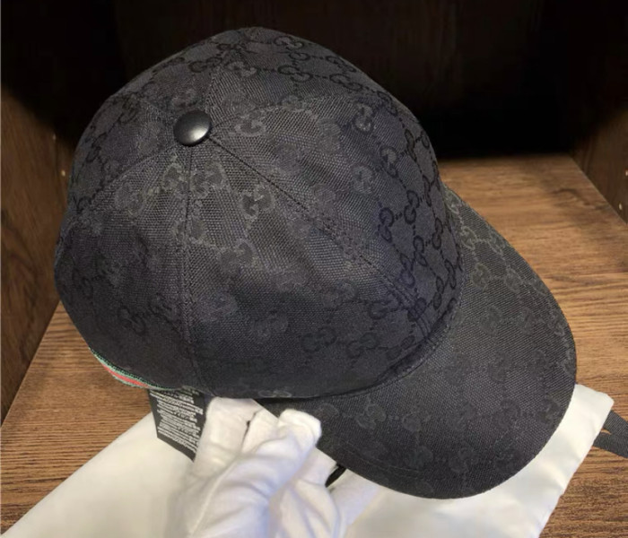 Gucci black men's hat