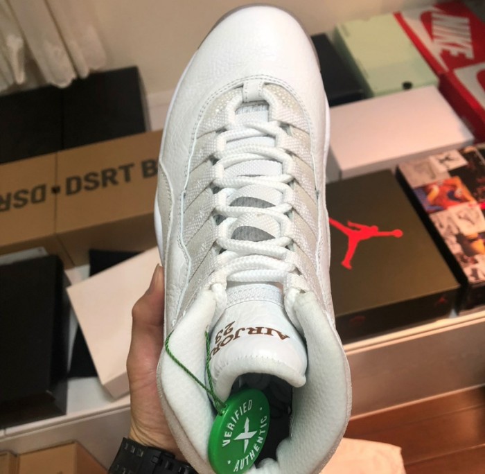 Air Jordan10Retro Drake OVO