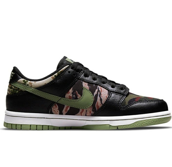 Nike Dunk Low SE Black Multi-Camo (GS)