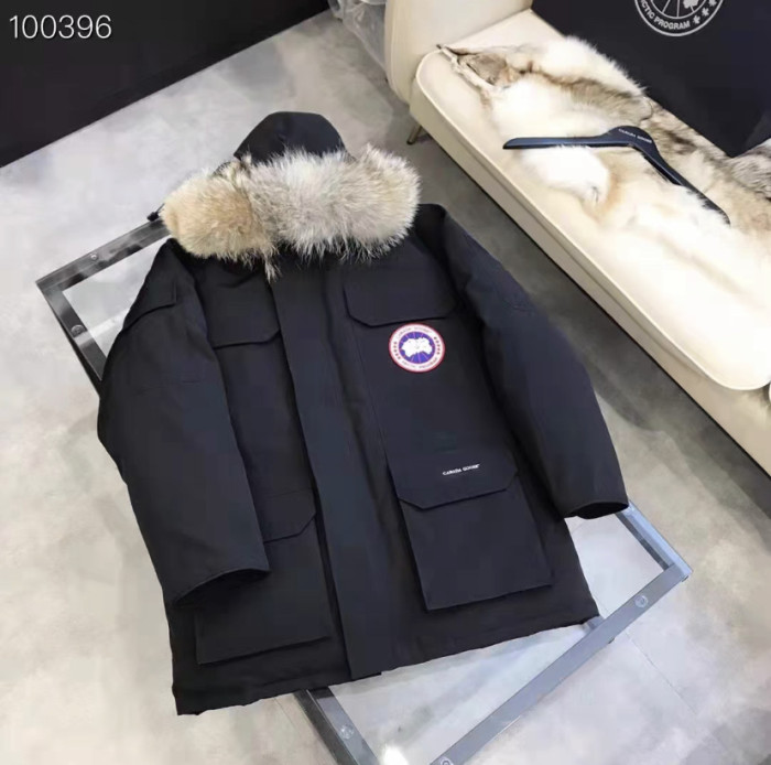 Parker Solid Hooded Down Jacket black