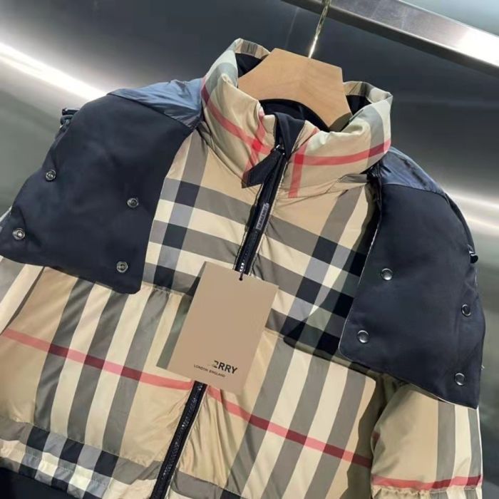 Burbe*ry 21 Autumn/Winter Vintage Check Recycled Polyester Down Jacket