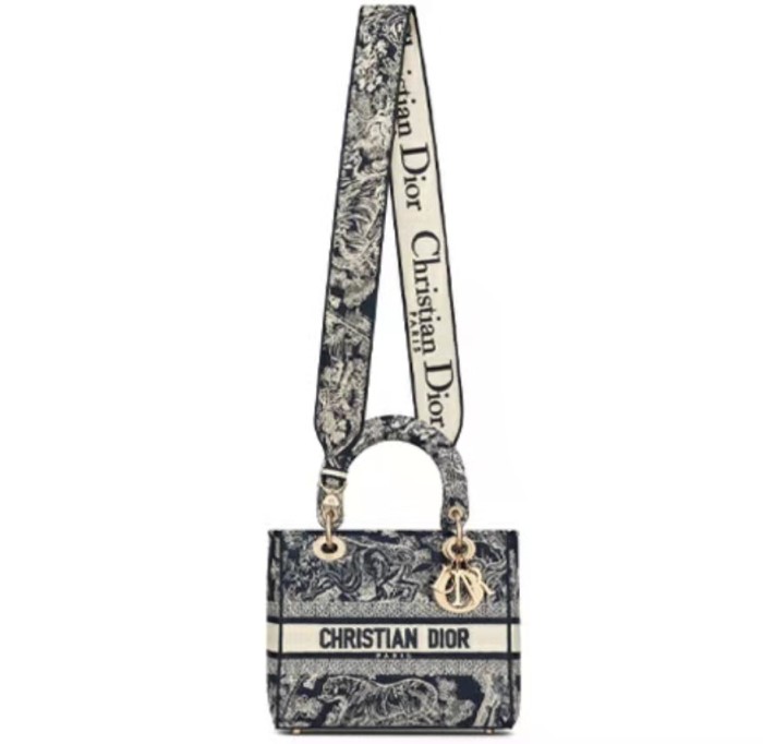 Dior LadyDior bag embroidered Jui print one-shoulder crossbody24*20
