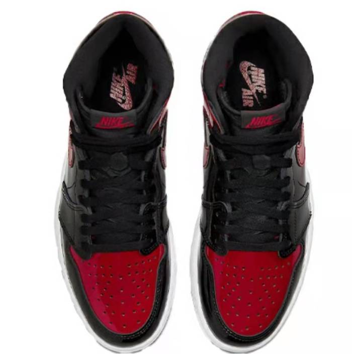 Air Jordan1Retro High OG Patent Bred