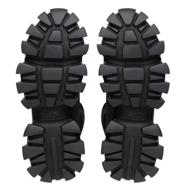 Prada Cloudbust Thunder three-dimensional stitching wear-resistant non-slip fashion running shoes black