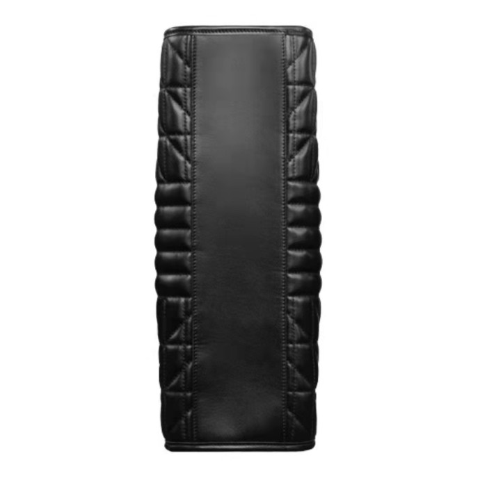 GUCCI Marmont Marmont Silver Logo Vertical Striped Twill Quilted Leather Large Capacity Tote