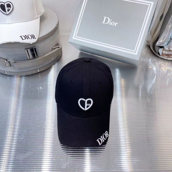 Dior cap