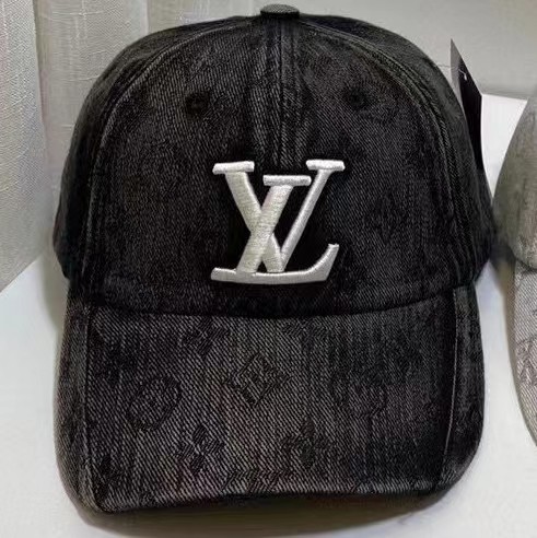 Louis Vuitton cap
