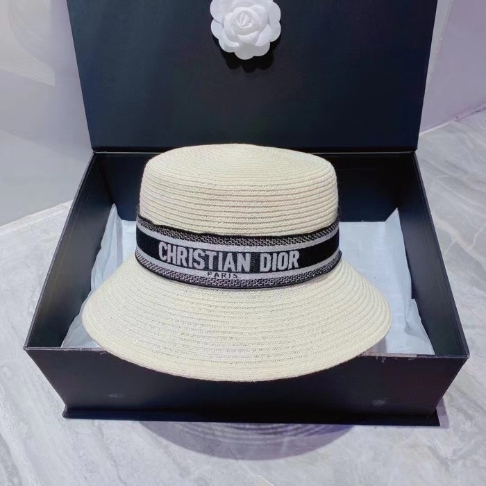 DIOR bucket hat women
