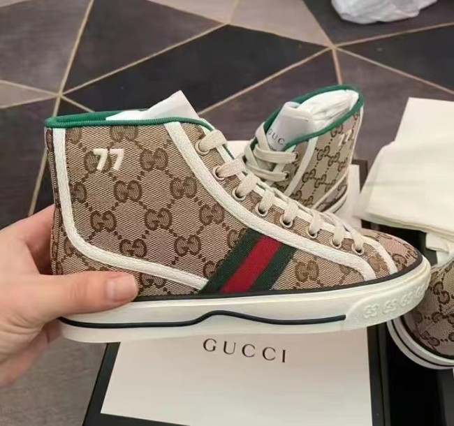 Gucci 1977 series GG