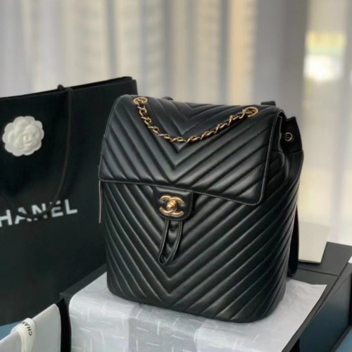 CHANEL -