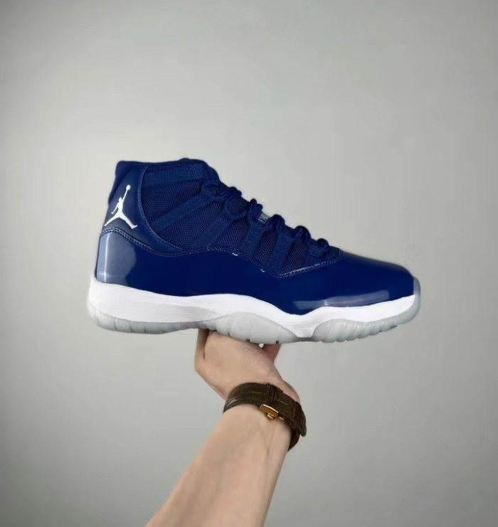 Air Jordan 11