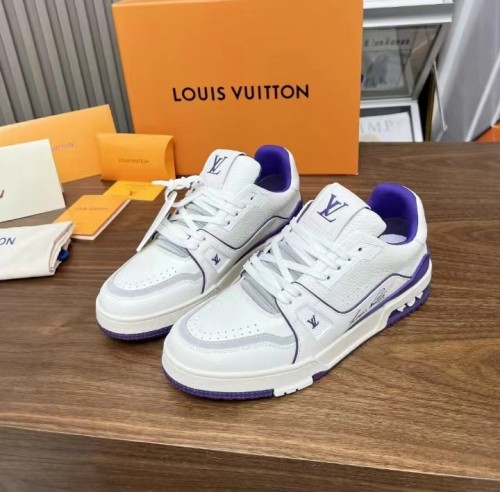 (Men) Louis Vuitton Trainer - 1A54HM