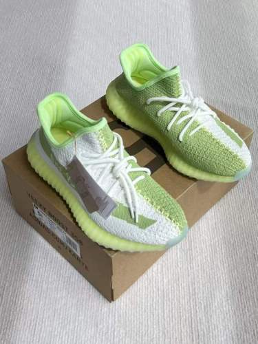 Yeezy Boost 350 V2