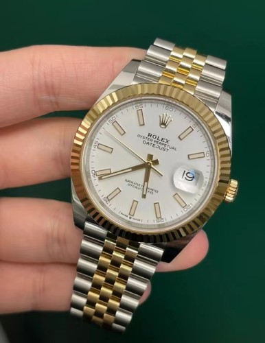 ROLEX diary watch with white gold dial 41mm m126333-0016