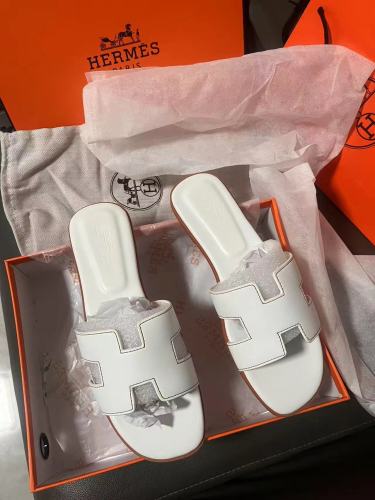 Hermes Women's Slippers