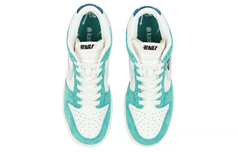 kasina x nike dunk low road sign