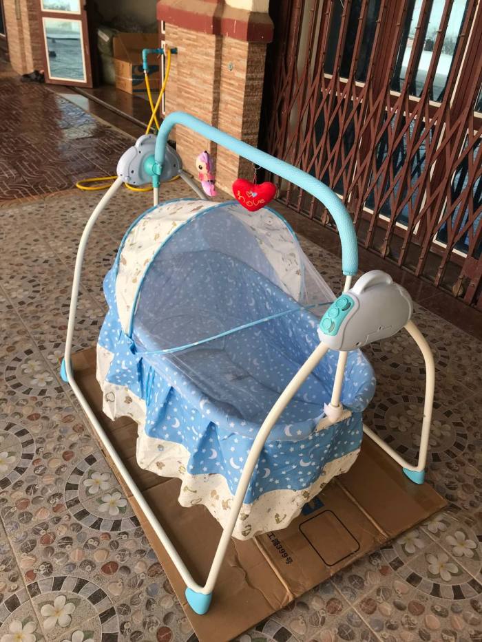 9086Jអង្រឹងយោលអូតូ ប្រើភ្លើងឬថ្មលពិលបាន   0ខែដល់3ឆ្នាំប្រើបាន  ទ្របាន25គីឡូ