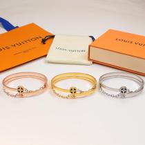 LVB127  Four Leaf Flower Hollow Titanium Steel Bracelet
