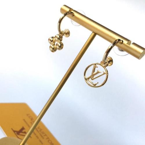 LVE35   Classic Women's Stud Earrings