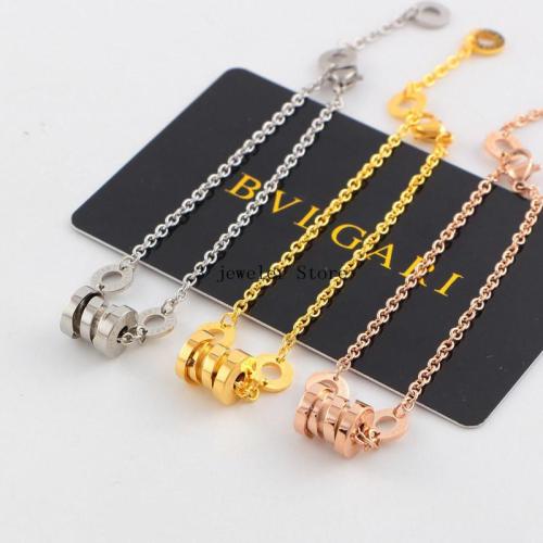BVB29   316L steel with 18K gold plated