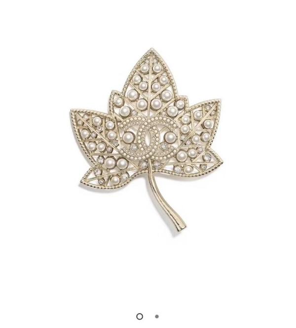 CHX37 women brooch gold-plated jewelry
