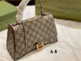 LBP28 Leather bag 24cm High quality