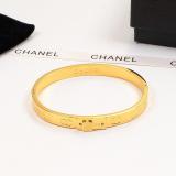CHB57  Women's three-dimensional perfume bottle with diamonds and 18K titanium steel bracelet