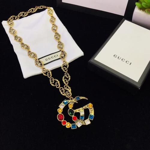 GN20 Flower colored diamond necklace, retro and stylish