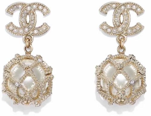 CHE33 Classic  Women's  Earrings