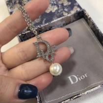 DIN20  The latest hot ladies necklace