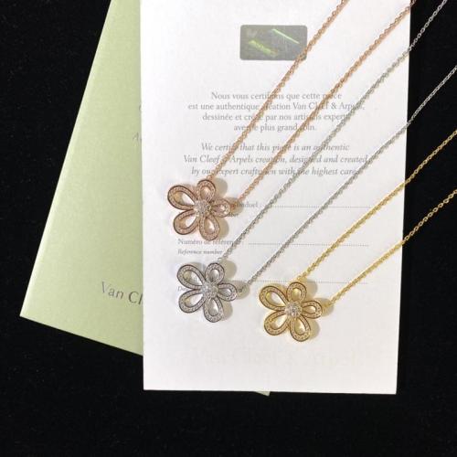 VAN26 Classic flower high carbon diamond full diamond necklace with smooth and graceful lines