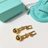TE17  Ladies drop ball lock bamboo earrings