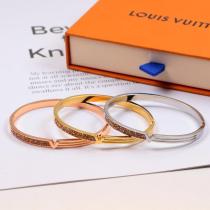 LVB34  Exquisite stainless steel gold-plated diamond jewelry L bracelet