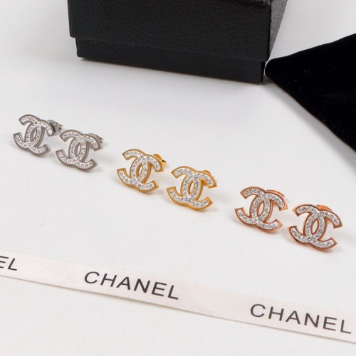 CHE111  18K Titanium Steel Color Gold Couple Letter White Diamond Stud Earrings